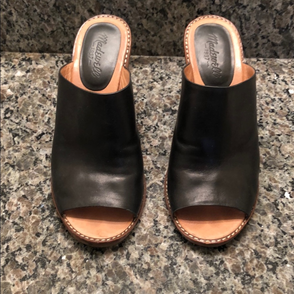 Open toe mule